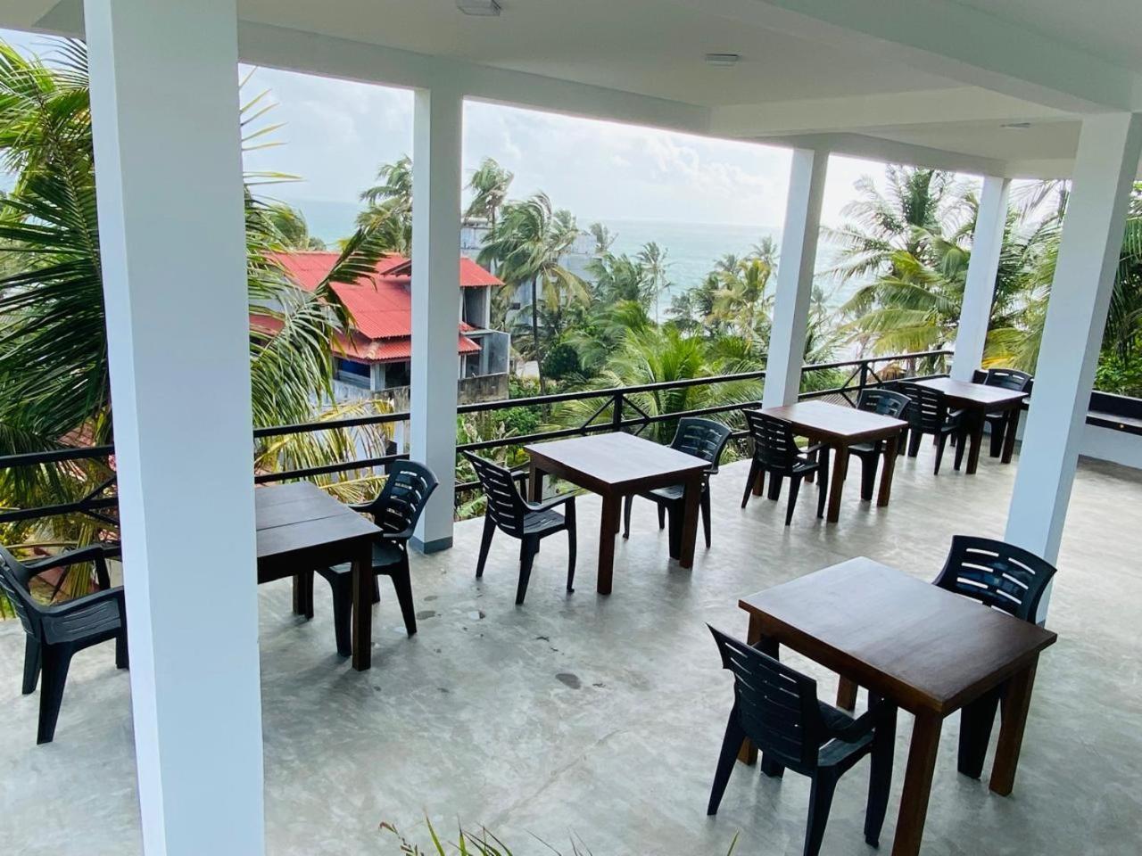 The Wave'S Guest House มิริสซา ภายนอก รูปภาพ