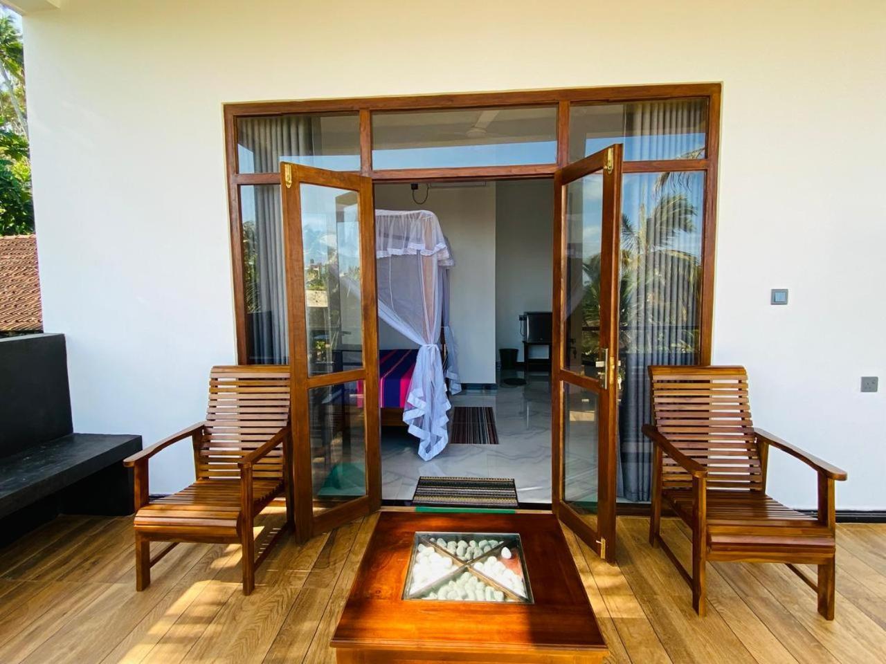 The Wave'S Guest House มิริสซา ภายนอก รูปภาพ