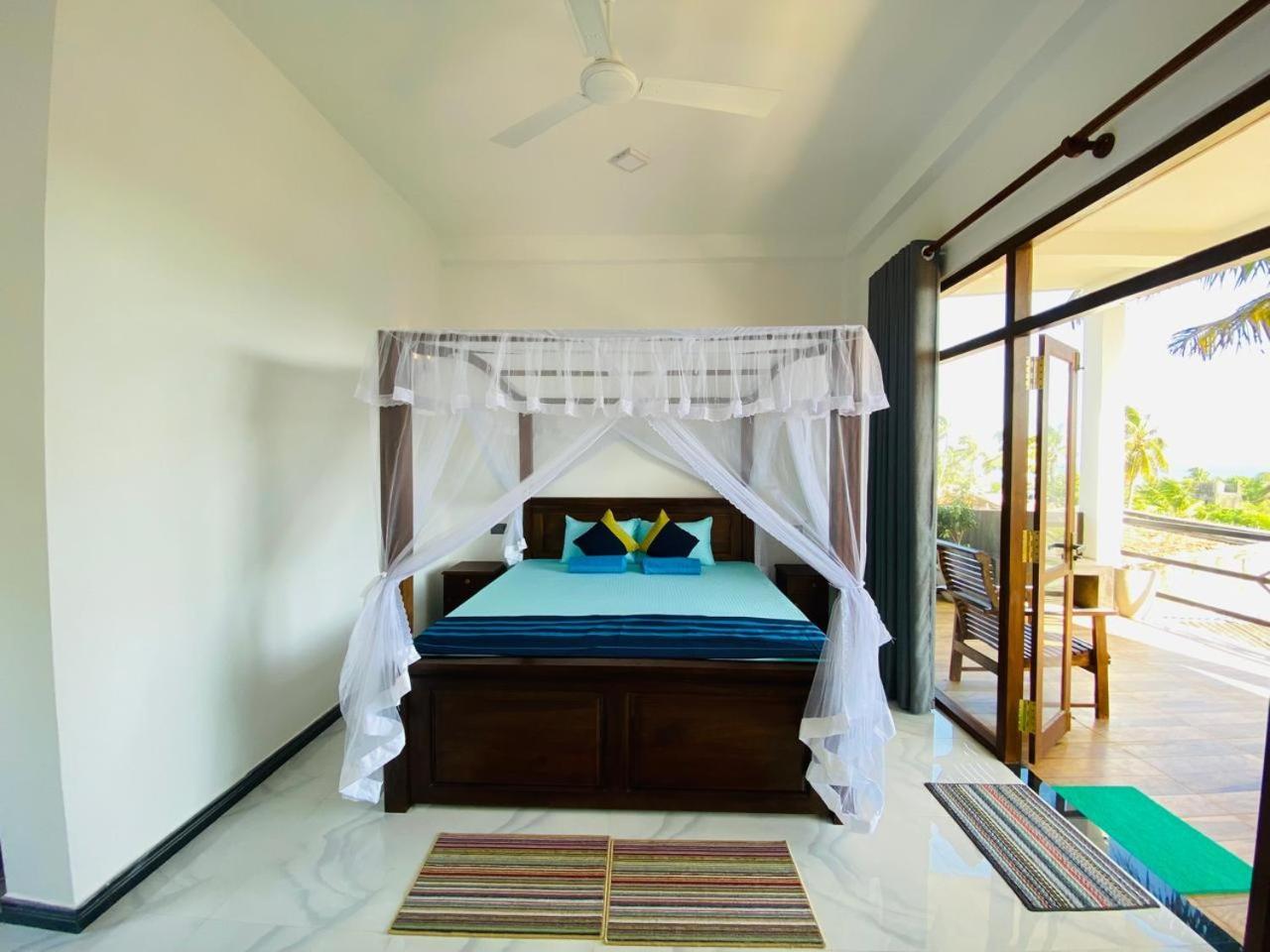 The Wave'S Guest House มิริสซา ภายนอก รูปภาพ
